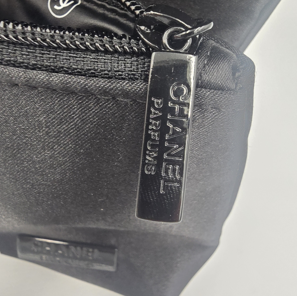 Chanel Perfume Black Bag Clutch Sateen Nylon Makeup Toiletries Women's Travel